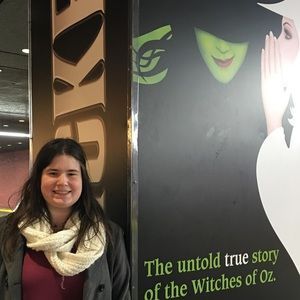 Meet your Posher, Natalie